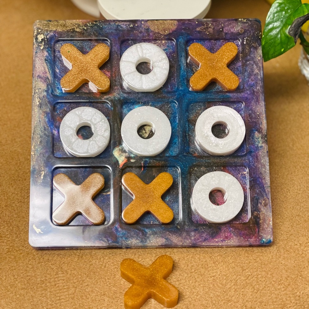 Colorful Tic-Tac-Toe Set - Picture 11 of 14